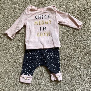 2 piece NB Carters Outfit